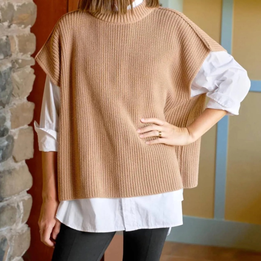 Frank & Eileen Montecito Vest, Camel, size M
